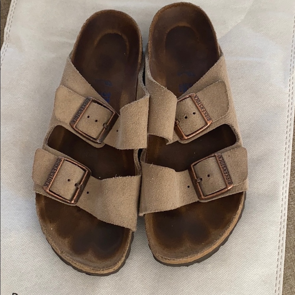 Birkenstock’s size 7